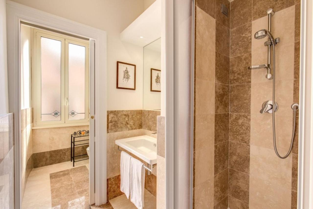 Lovely 4-Bedroom Apartment 30M Sangiovanni Metro روما المظهر الخارجي الصورة